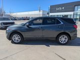 Used 2018 Chevrolet Equinox LT image 2