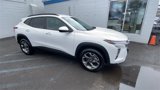 Certified 2024 Chevrolet Trax LT w/ Driver Confidence Package image 3