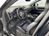 Used 2020 Porsche Cayenne image 4