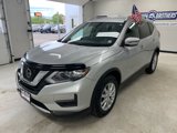 Used 2018 Nissan Rogue SV image 2