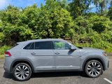 Certified 2021 Volkswagen Atlas Cross Sport SEL Premium image 2