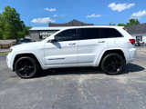 Used 2015 Jeep Grand Cherokee Altitude image 2