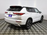 Used 2022 Mitsubishi Outlander SE image 5