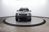 Used 2019 Jeep Cherokee Trailhawk image 3