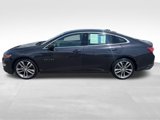 Used 2022 Chevrolet Malibu LT image 3