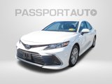 Used 2021 Toyota Camry LE image 2