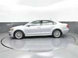 Used 2016 Volkswagen Passat 1.8T SE image 2