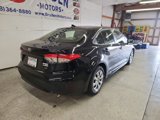 Used 2021 Toyota Corolla LE image 3