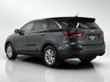 Used 2019 Kia Sorento LX image 3