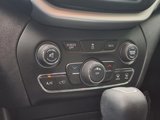 Used 2017 Jeep Cherokee Trailhawk image 4