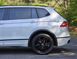 Used 2022 Volkswagen Tiguan SE R-Line image 5