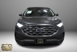 Used 2020 Ford Edge SE image 2