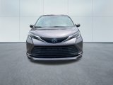 Used 2021 Toyota Sienna XLE w/ XLE Plus Package image 3
