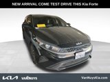 Used 2023 Kia Forte LXS image 3