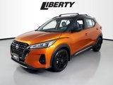 Used 2023 Nissan Kicks SR w/ SR Premium Package image 3