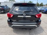 Used 2017 Nissan Pathfinder S image 6