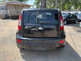 Used 2012 Kia Soul + image 6