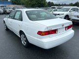 Used 2000 Toyota Camry image 3