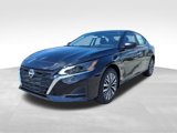New 2025 Nissan Altima 2.5 SV image 4
