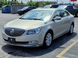 Used 2015 Buick LaCrosse image 2