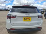 Used 2024 Jeep Compass Latitude image 5