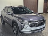 Used 2025 Chevrolet Trax LT w/ Driver Confidence Package image 3