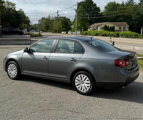 Used 2010 Volkswagen Jetta S image 3