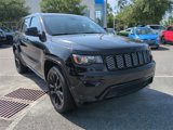 Used 2020 Jeep Grand Cherokee Altitude image 3