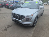 Used 2021 Hyundai Venue SEL w/ Premium Package image 2