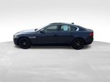 Used 2018 Jaguar XE Premium image 2
