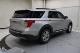 Used 2020 Ford Explorer XLT w/ Equipment Group 202A image 4