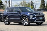 New 2025 Mitsubishi Outlander SE image 3