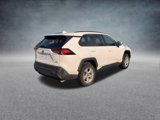 Used 2021 Toyota RAV4 LE image 4