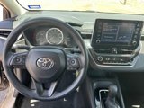 Used 2020 Toyota Corolla LE image 3
