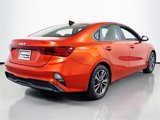 Used 2022 Kia Forte LXS w/ LXS Technology Package image 4