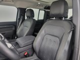 Used 2020 Land Rover Defender 110 SE image 5