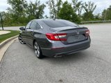 Used 2018 Honda Accord Touring image 4