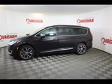 Used 2017 Chrysler Pacifica Limited image 5