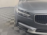 Used 2018 Volvo V90 T6 Cross Country w/ Convenience Package image 2