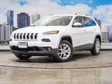 Used 2017 Jeep Cherokee Latitude image 2