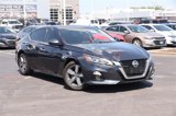 Used 2019 Nissan Altima 2.5 SV image 2