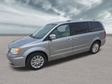 Used 2014 Chrysler Town & Country Limited w/ Luxury Group image 3