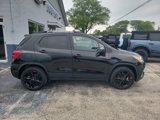 Used 2021 Chevrolet Trax LT w/ Redline Edition image 2