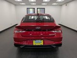 Used 2021 Hyundai Elantra SE w/ Cargo Package image 5