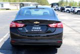 Used 2021 Chevrolet Malibu LT image 2