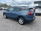 Used 2024 GMC Terrain SLE w/ Driver Convenience Package image 3
