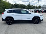 Used 2018 Jeep Cherokee Latitude w/ Altitude Package image 4
