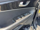 Used 2016 Kia Sorento EX w/ EX Premium Package image 2