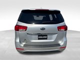 Used 2016 Kia Sedona L image 4