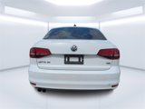 Used 2016 Volkswagen Jetta SE image 4